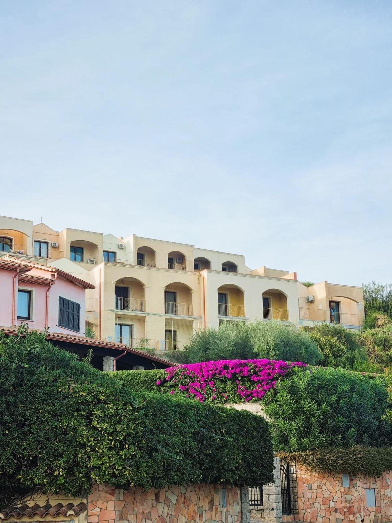 Golf & Sea Residence Is Molas Pula Exterior foto